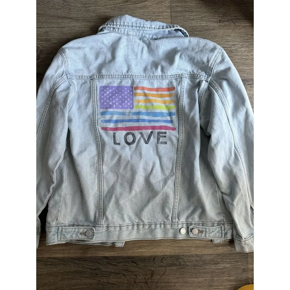 Old Navy Girls Teen Light‎ Wash Denim Jacket LOVE Pride Flag Size XL/14-16